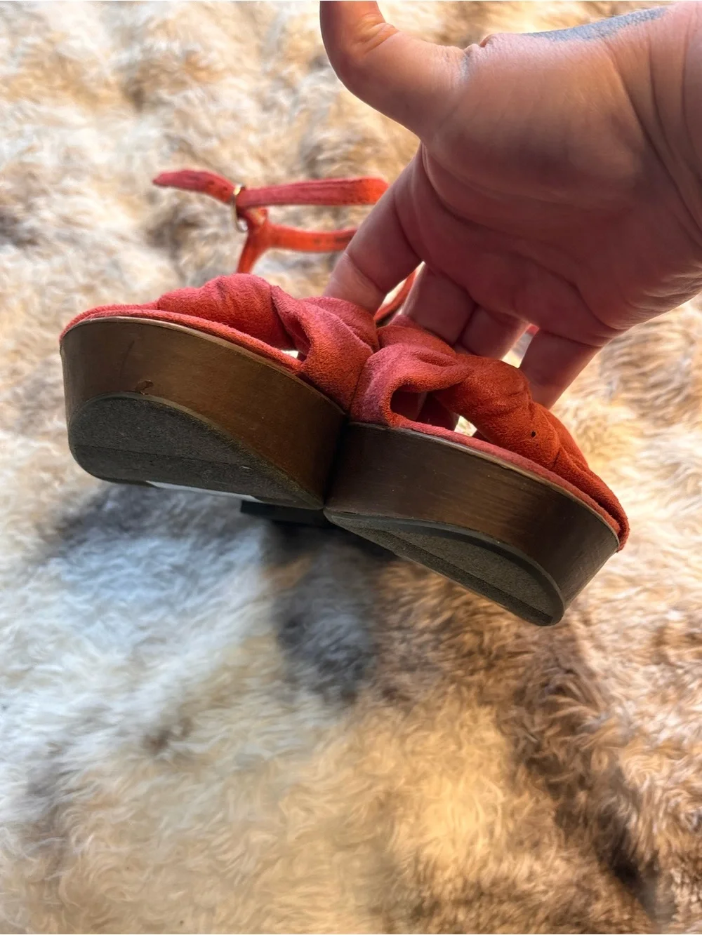 Vintage Y2K BONGO Salmon colored Platform Knot Sandals for Women